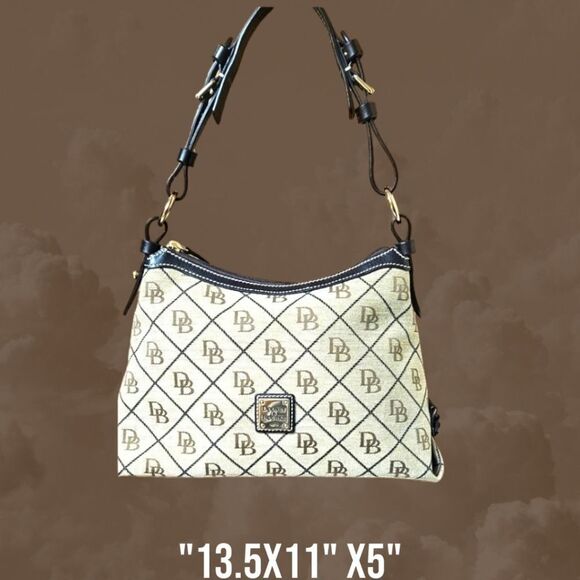 NWOT DOONEY & BOURKE MAXI QUILT SMALL EAST /WEST SLOUCH LEATHER STRAP PURSE - Picture 3 of 17